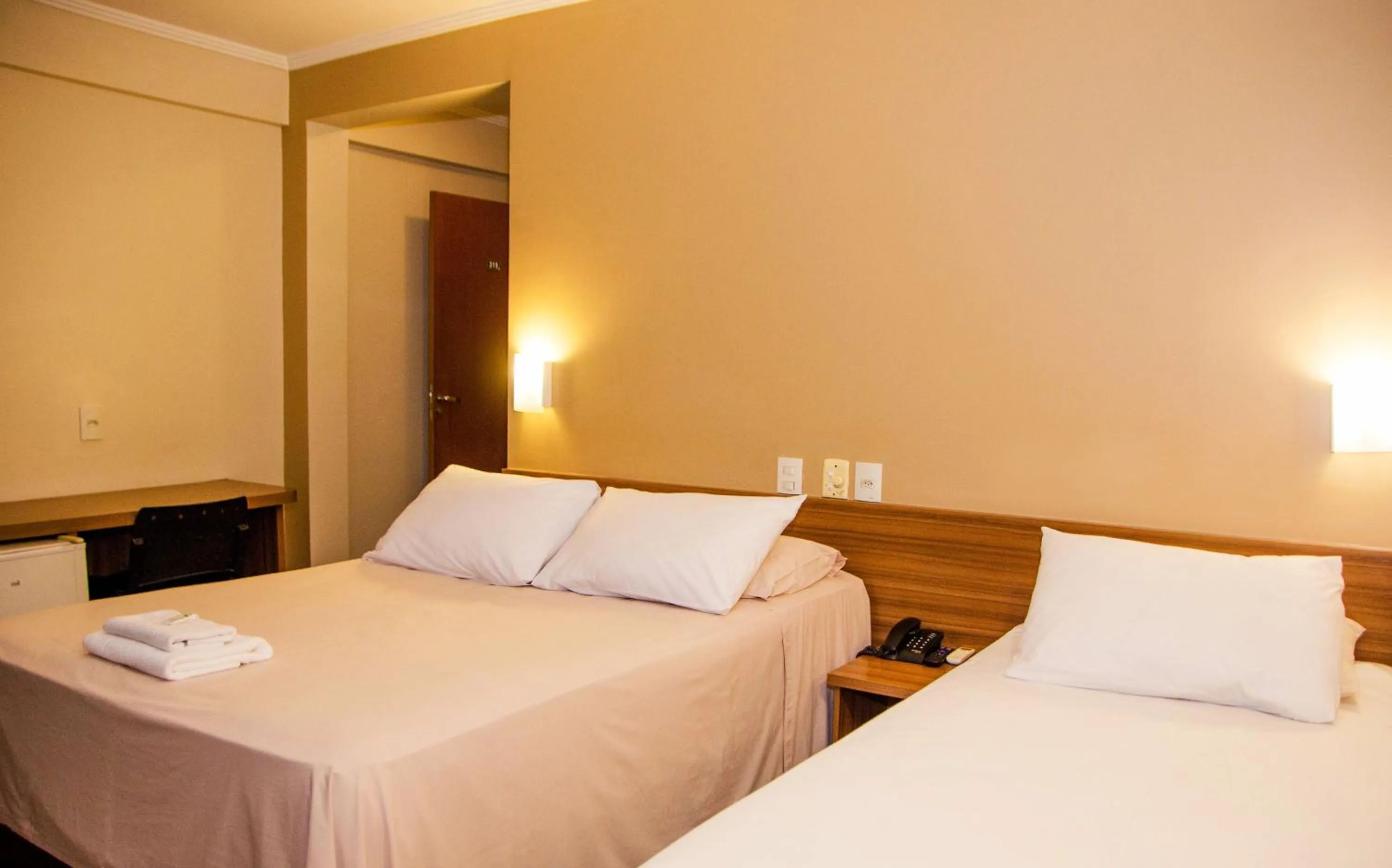 Bed in Hotel Zé Maria