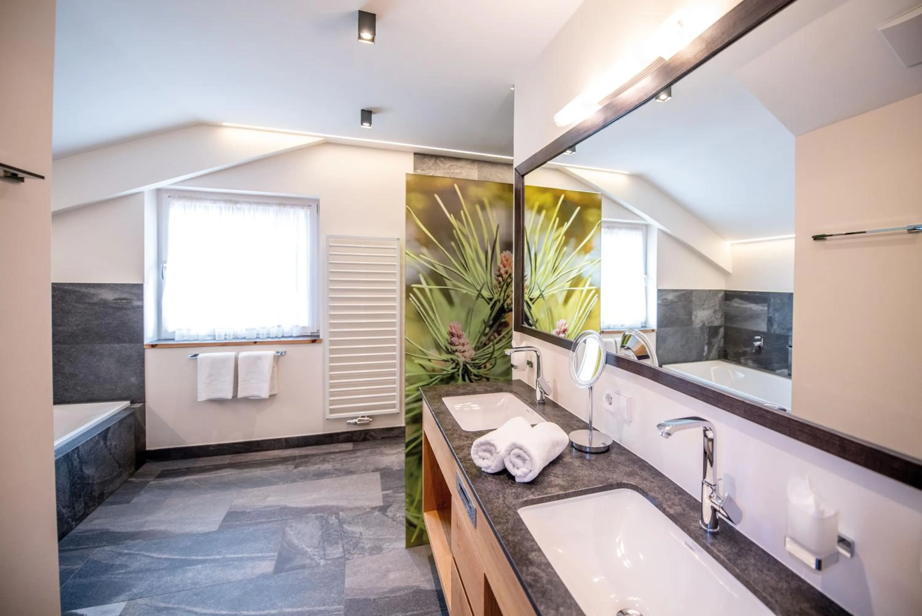 Bathroom in Hotel DAS ROYAL in Obereggen