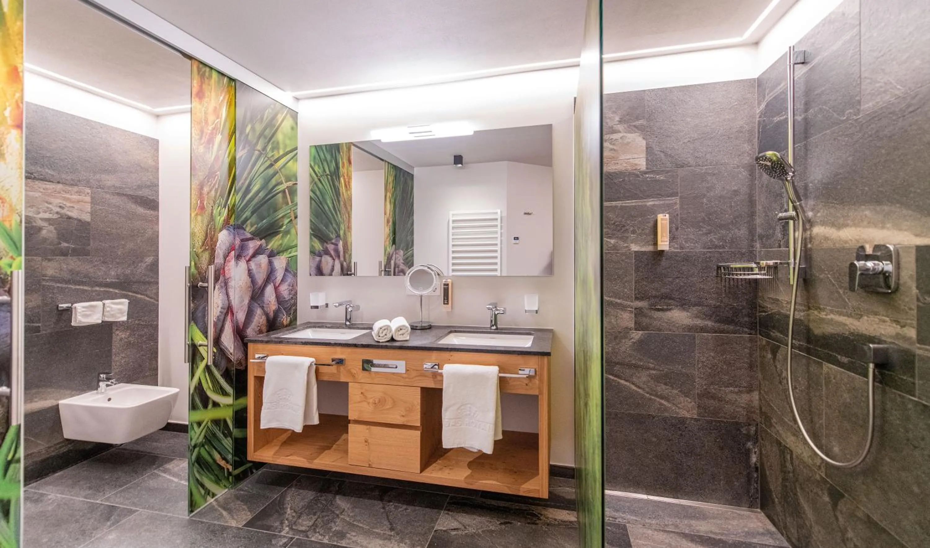 Bathroom in Hotel DAS ROYAL in Obereggen