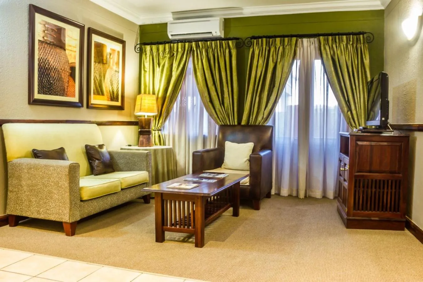 Living room in Peermont Mondior Hotel