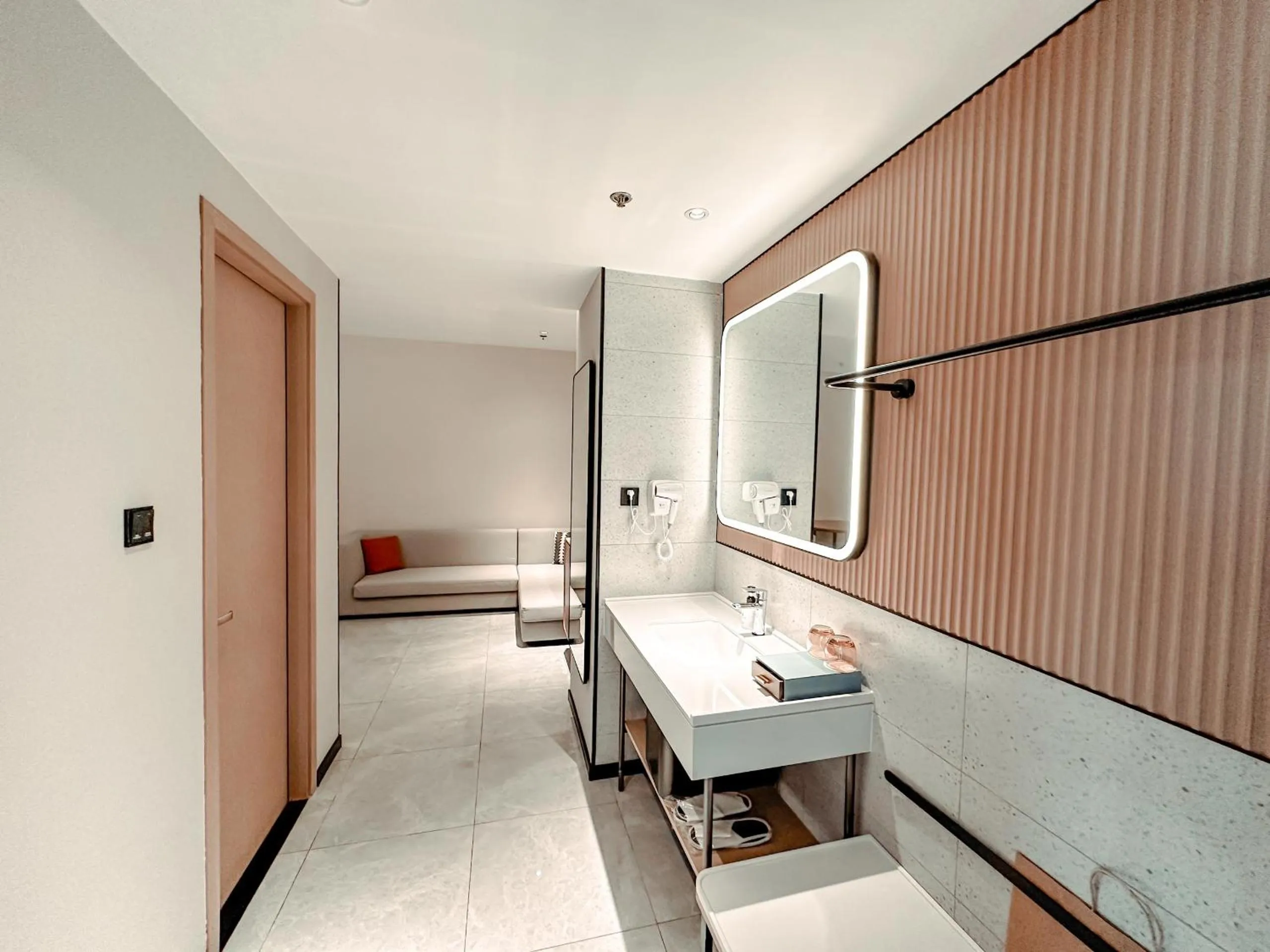 Area and facilities, Bed in CitiGo HOTEL