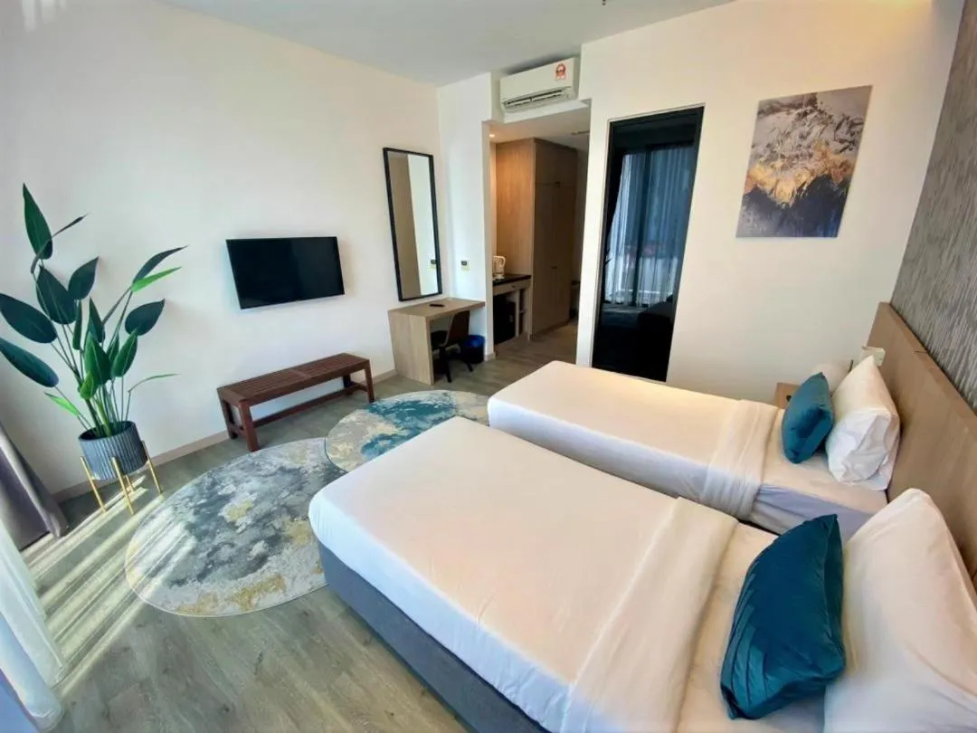 Bedroom, Bed in Corner Club Penang