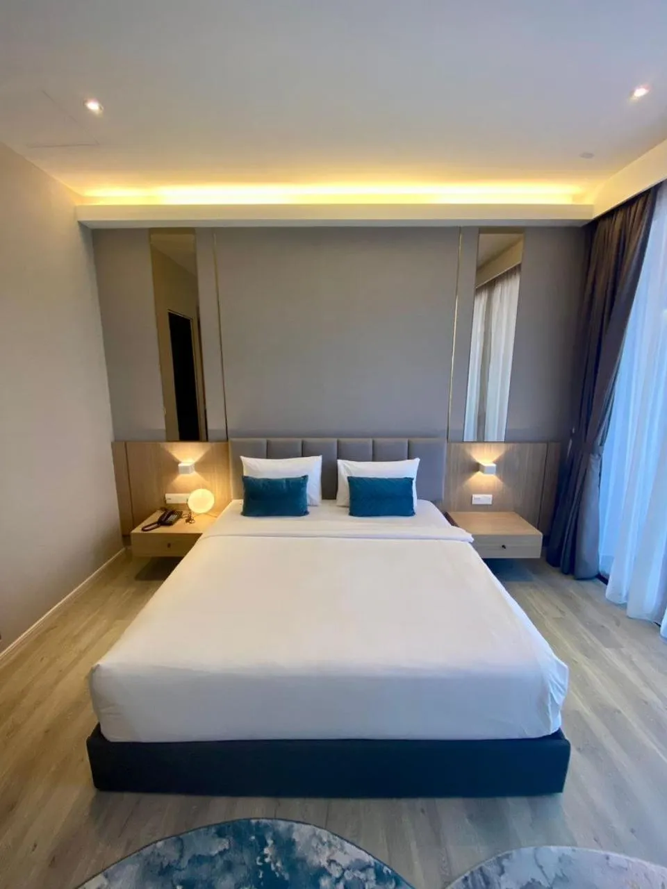 Photo of the whole room, Bed in Corner Club Penang