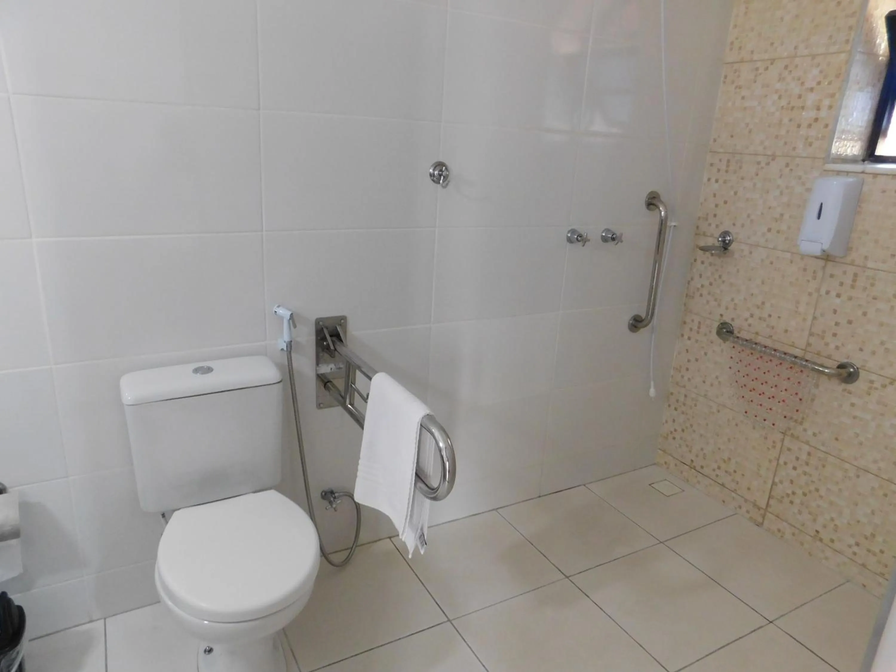 Bathroom in Hotel Real São Lourenço