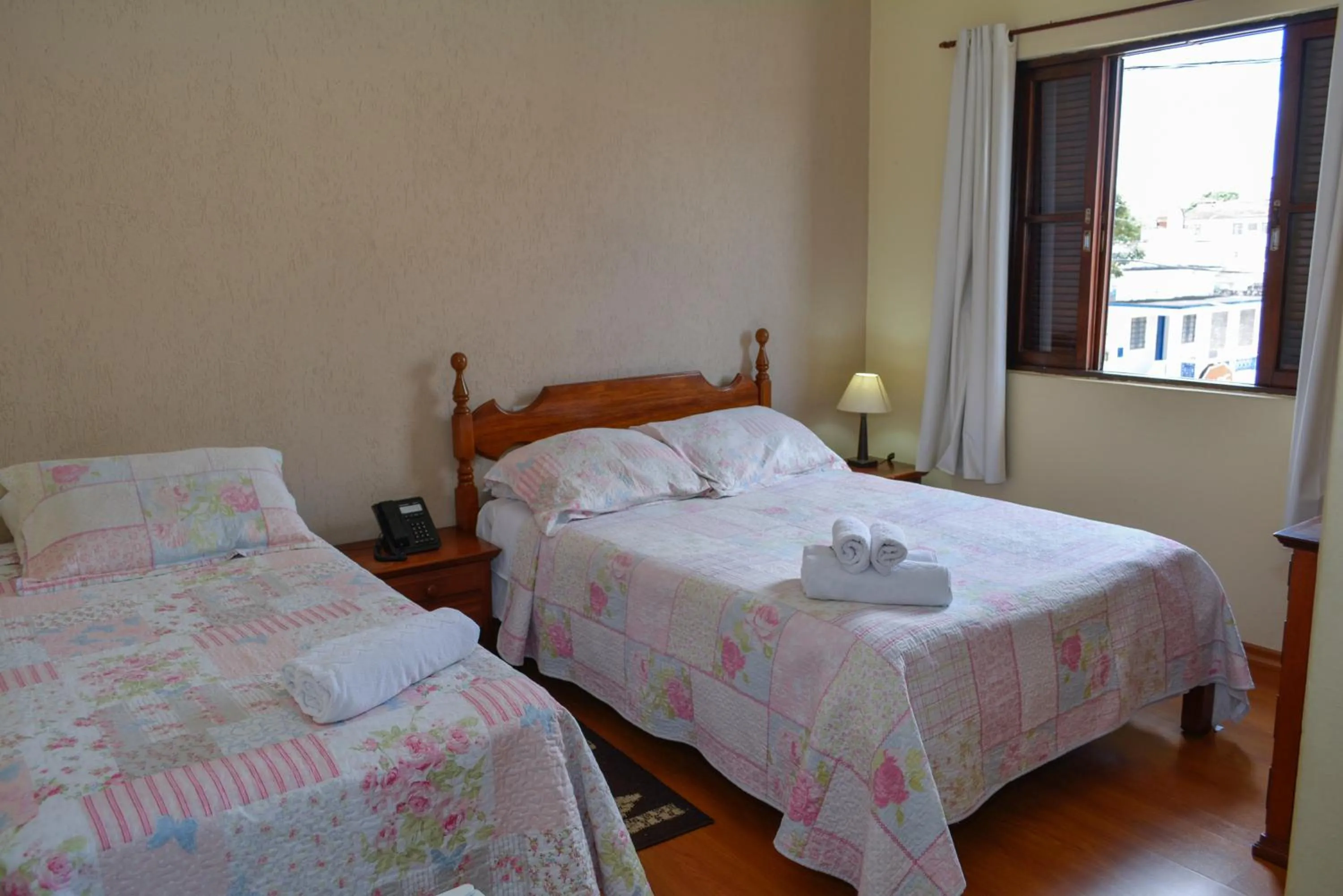 Bed in Hotel Real São Lourenço