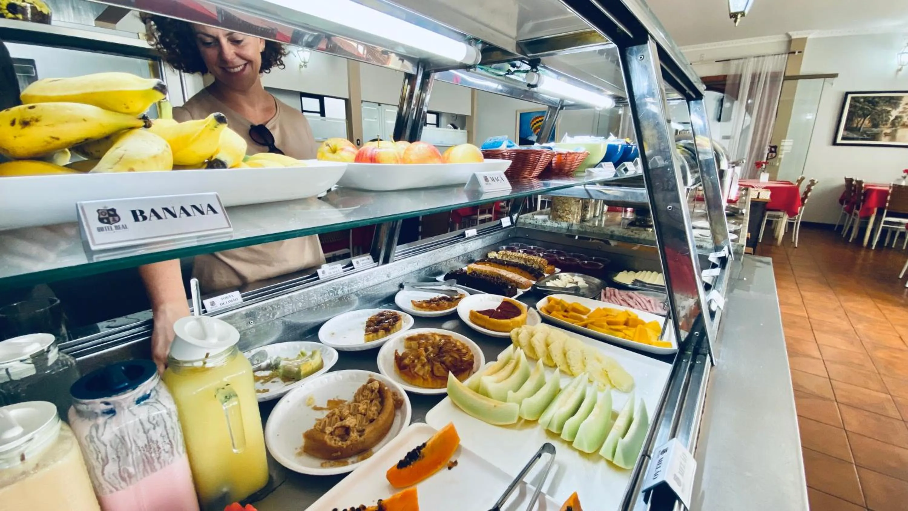 Breakfast in Hotel Real São Lourenço