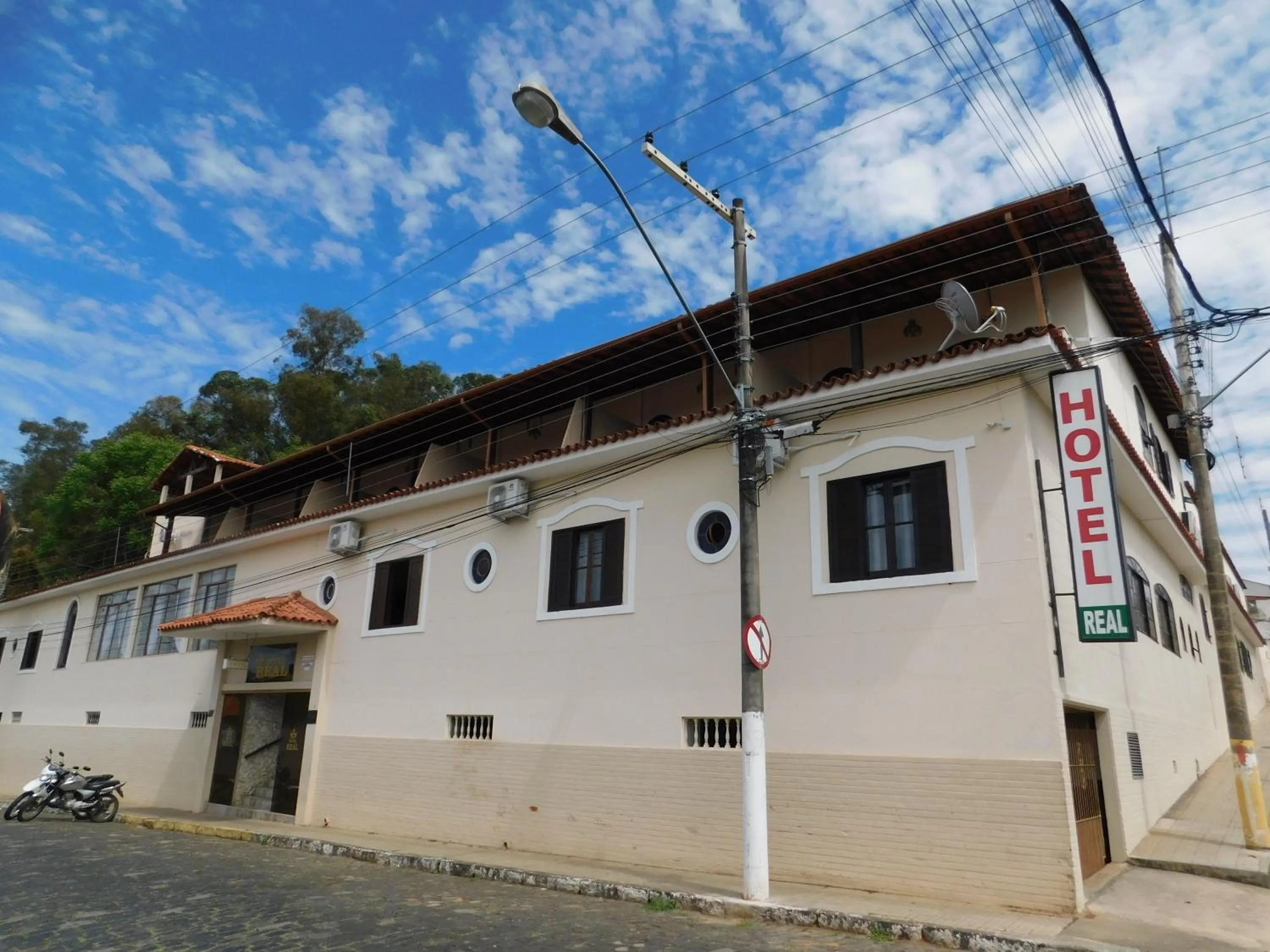 Facade/entrance in Hotel Real São Lourenço