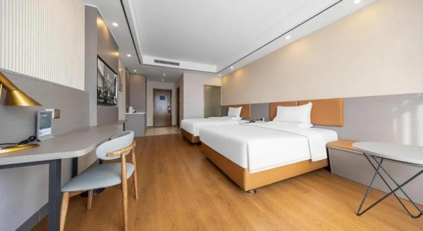 Madison Hotel Weihai Railway Station