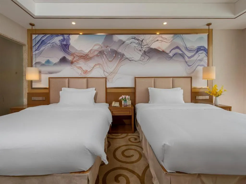 Madison Hotel Weihai Railway Station