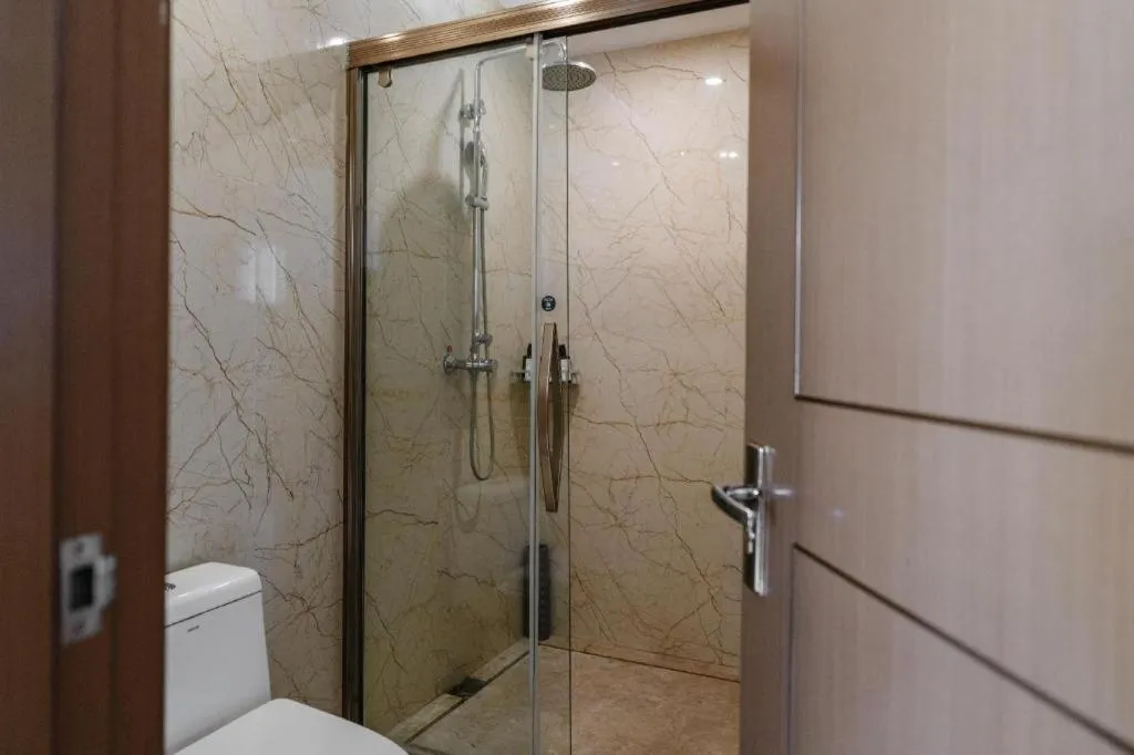 Madison Hotel Weihai Railway Station