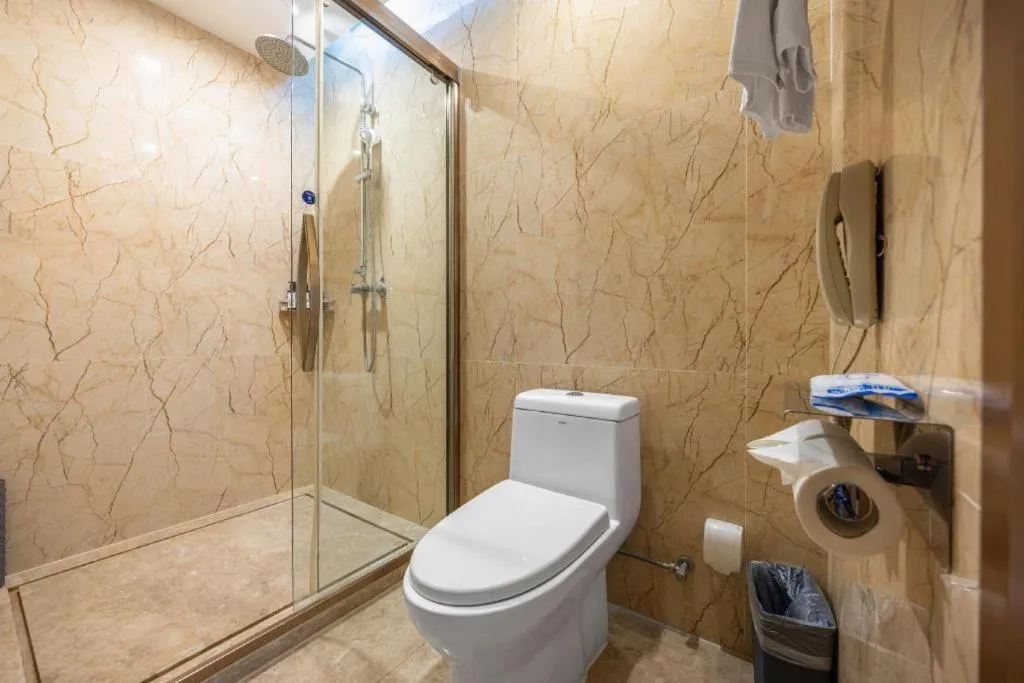 Madison Hotel Weihai Railway Station