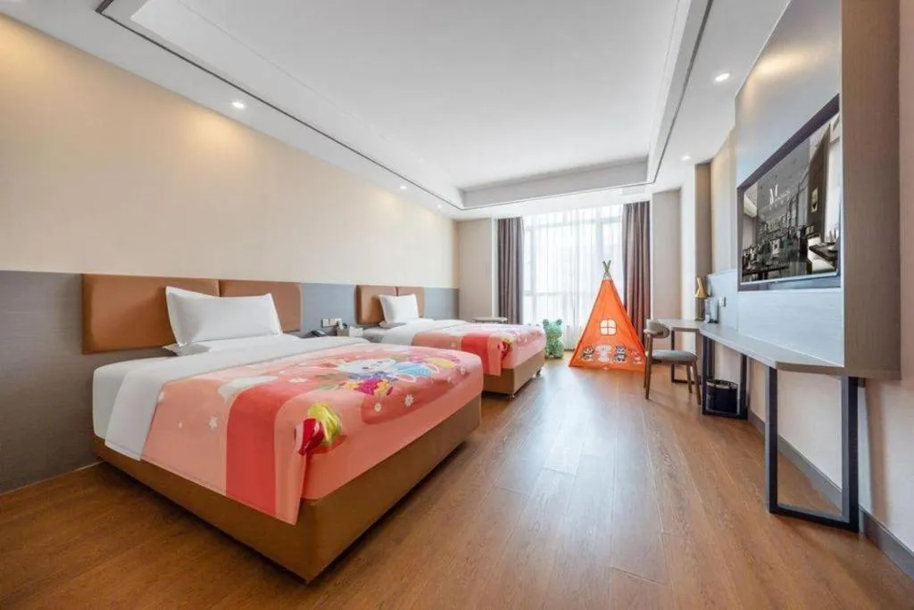 Madison Hotel Weihai Railway Station