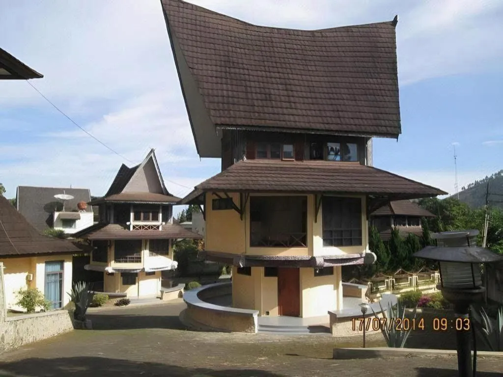Sapadia Hotel Parapat