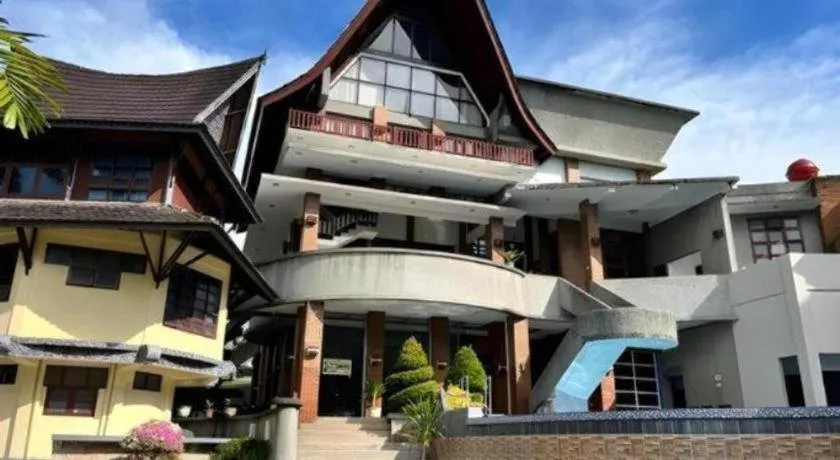 Sapadia Hotel Parapat
