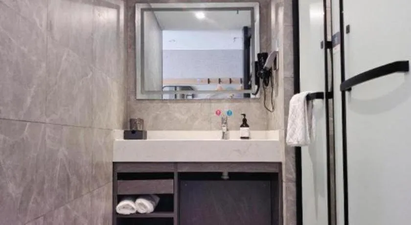 Thank Hotel Shandong Linyii Pingyi County Commerce and Trade City