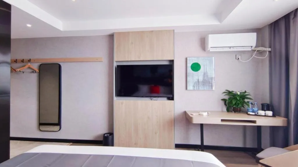 Bed in Thank Hotel Shandong Linyii Pingyi County Commerce and Trade City