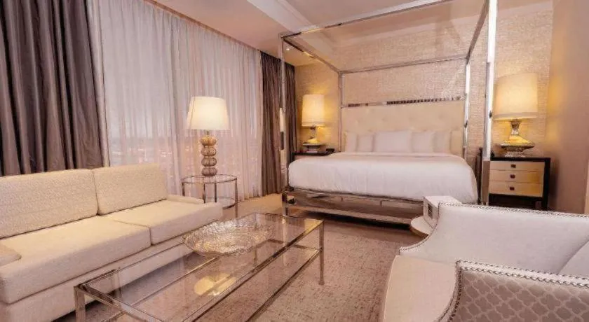 Bed in Ahern Hotel and Event Center