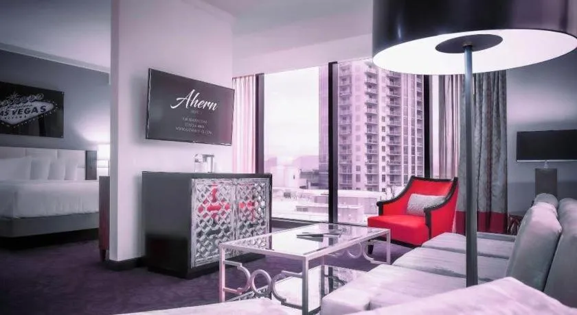 Bed in Ahern Hotel and Event Center