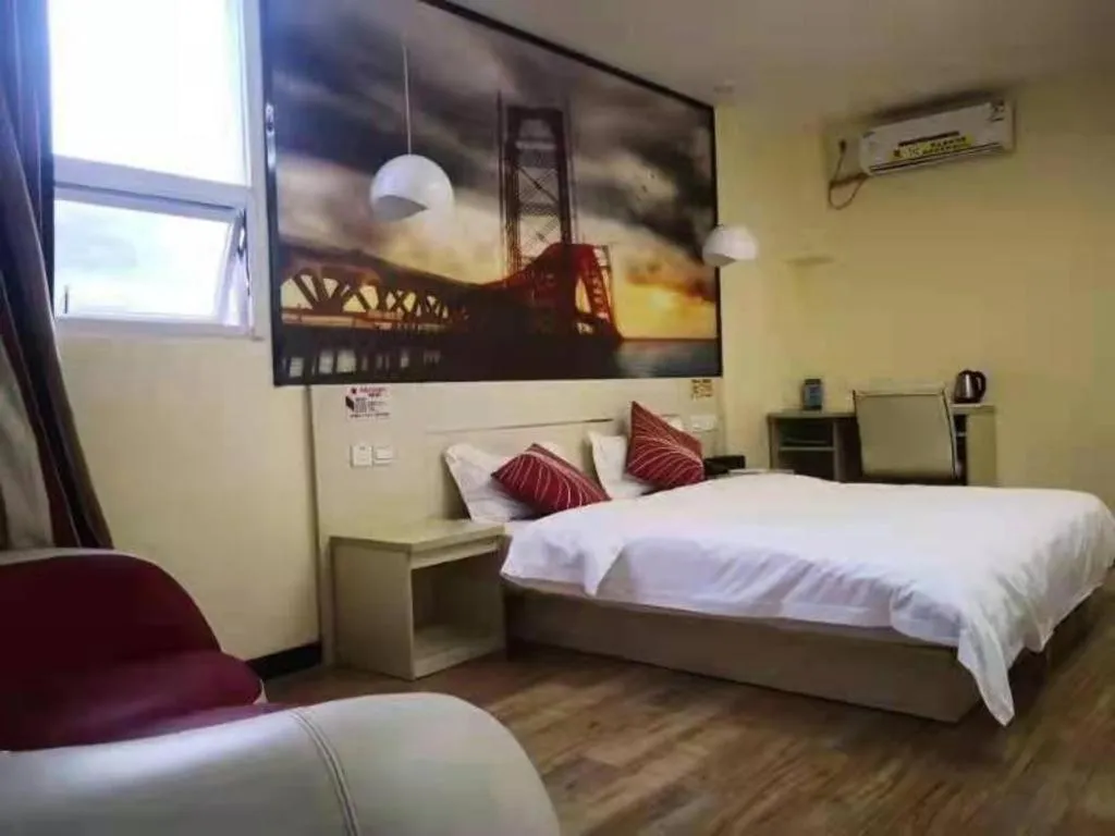 Bed in Thank Hotel Guizhou Longli County Lanban Street Pedestrian Street