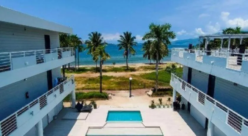 THE SHORELINE SUBIC HOTEL