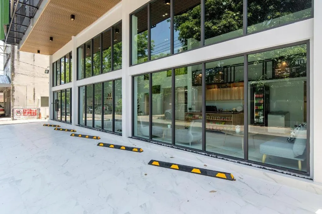 INFINITE HOTEL @KASET