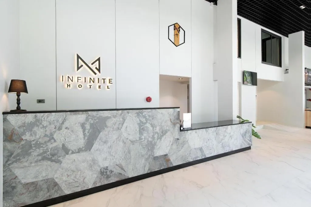 INFINITE HOTEL @KASET