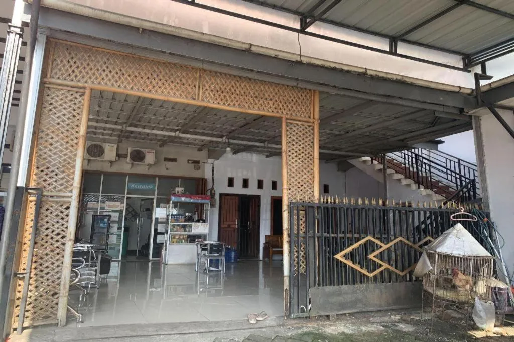 OYO 91263 Dinar Homestay