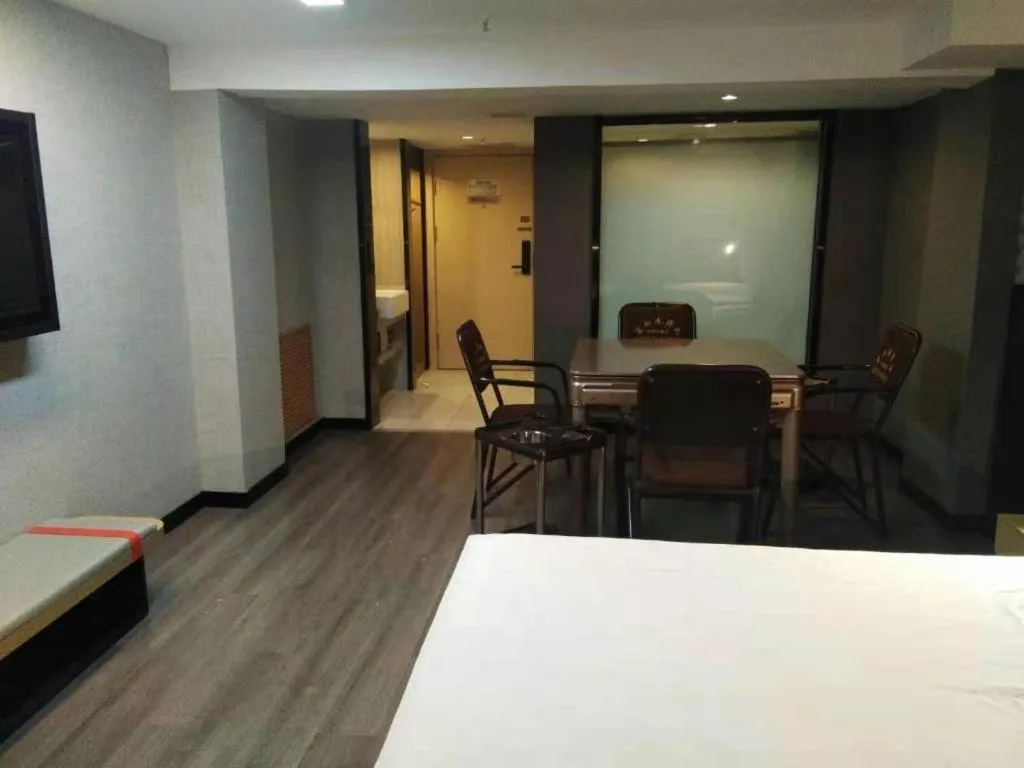 Thank Hotel Shanxi Lvliang Zhongyang County North Fengcheng Street