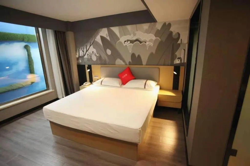 Bed in Thank Hotel Shanxi Lvliang Zhongyang County North Fengcheng Street