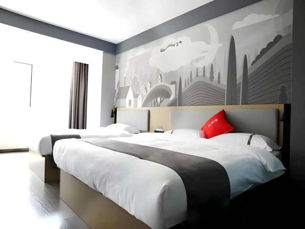 Bed in Thank Hotel Shanxi Lvliang Zhongyang County North Fengcheng Street