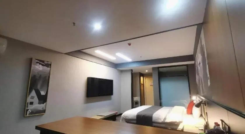 Bed in Thank Hotel Shanxi Lvliang Zhongyang County North Fengcheng Street