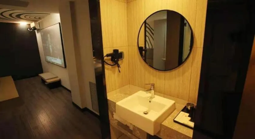 Thank Hotel Shanxi Lvliang Zhongyang County North Fengcheng Street