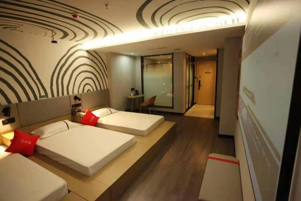 Bed in Thank Hotel Shanxi Lvliang Zhongyang County North Fengcheng Street