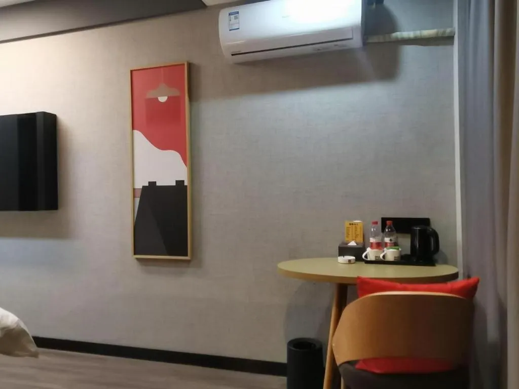 Thank Hotel Shanxi Lvliang Zhongyang County North Fengcheng Street