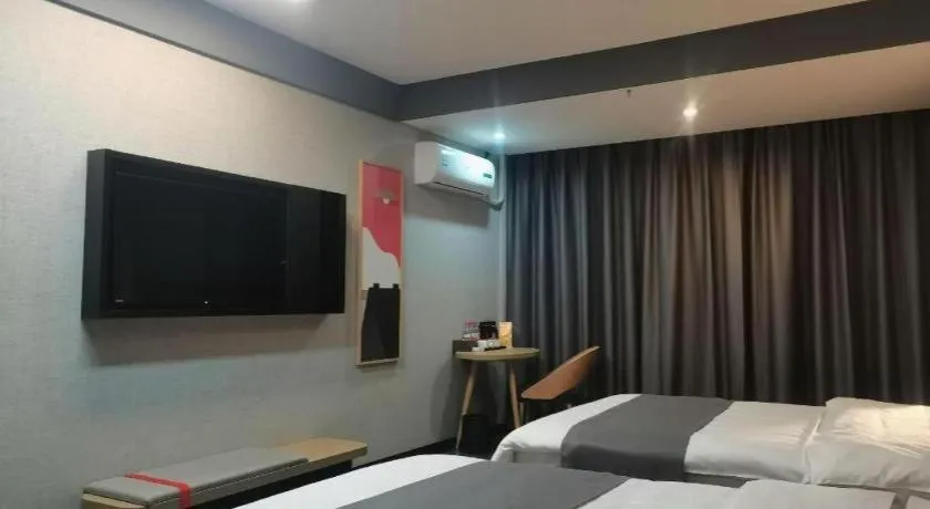 Bed in Thank Hotel Shanxi Lvliang Zhongyang County North Fengcheng Street