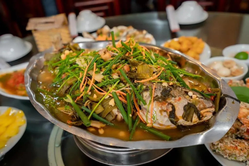 Khách sạn Moonlight Hotel - Mặt biển Hải Tiến