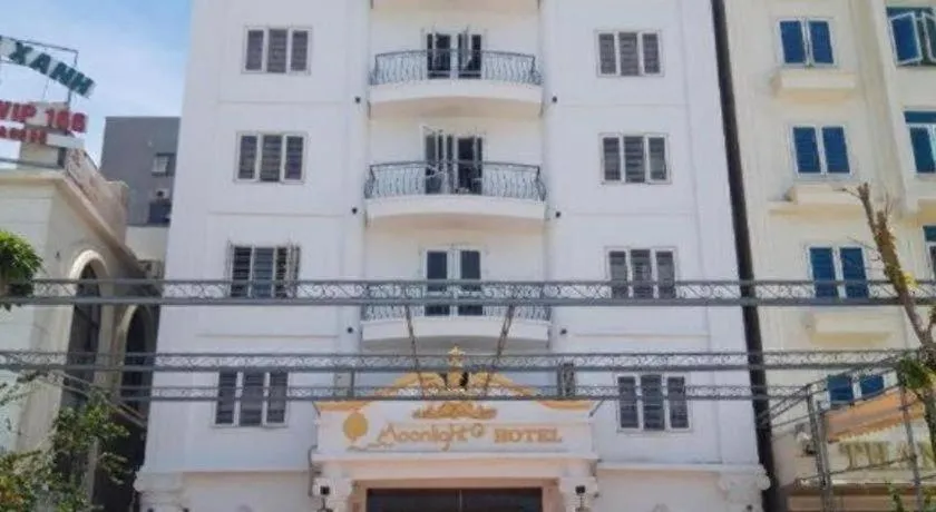 Khách sạn Moonlight Hotel - Mặt biển Hải Tiến