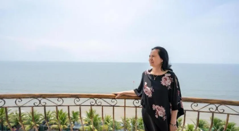 Khách sạn Moonlight Hotel - Mặt biển Hải Tiến