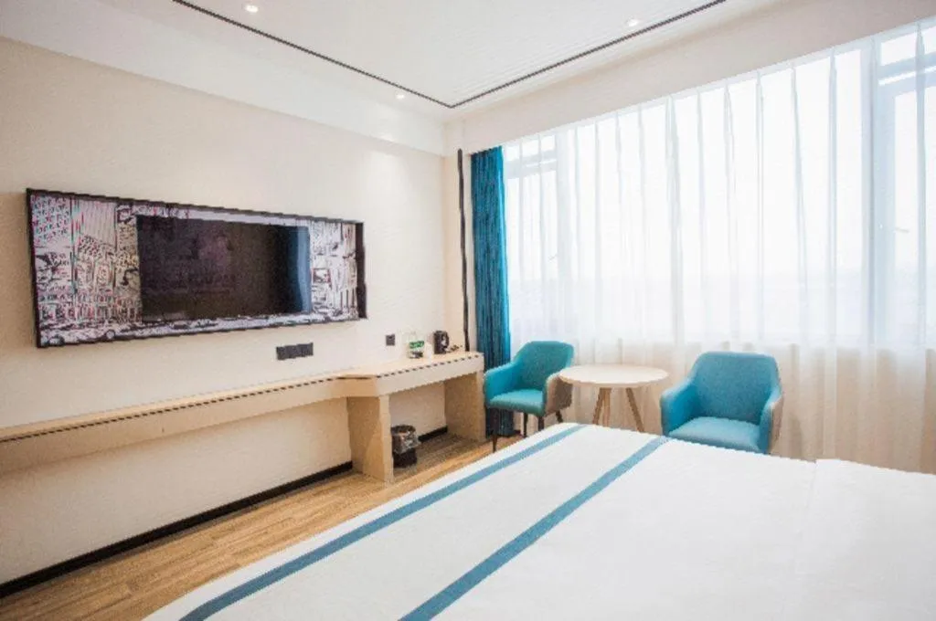 Bed in City Comfort Inn Luzhou Jiangyang District Wancheng International