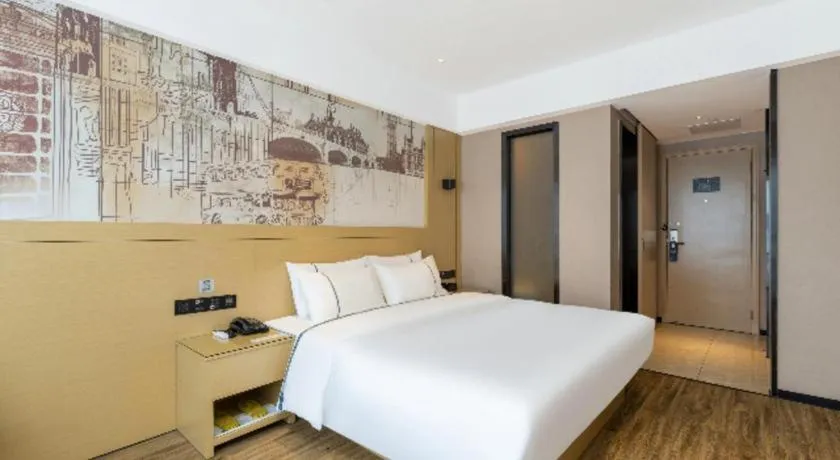 Bed in City Comfort Inn Luzhou Jiangyang District Wancheng International