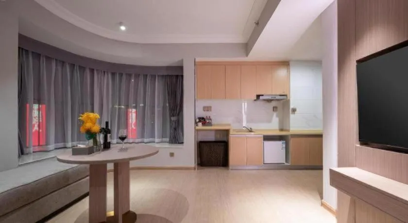 Poltton International Service Apartment Shanwei Urban District High-speed Railway Station