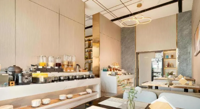 Poltton International Service Apartment Shanwei Urban District High-speed Railway Station