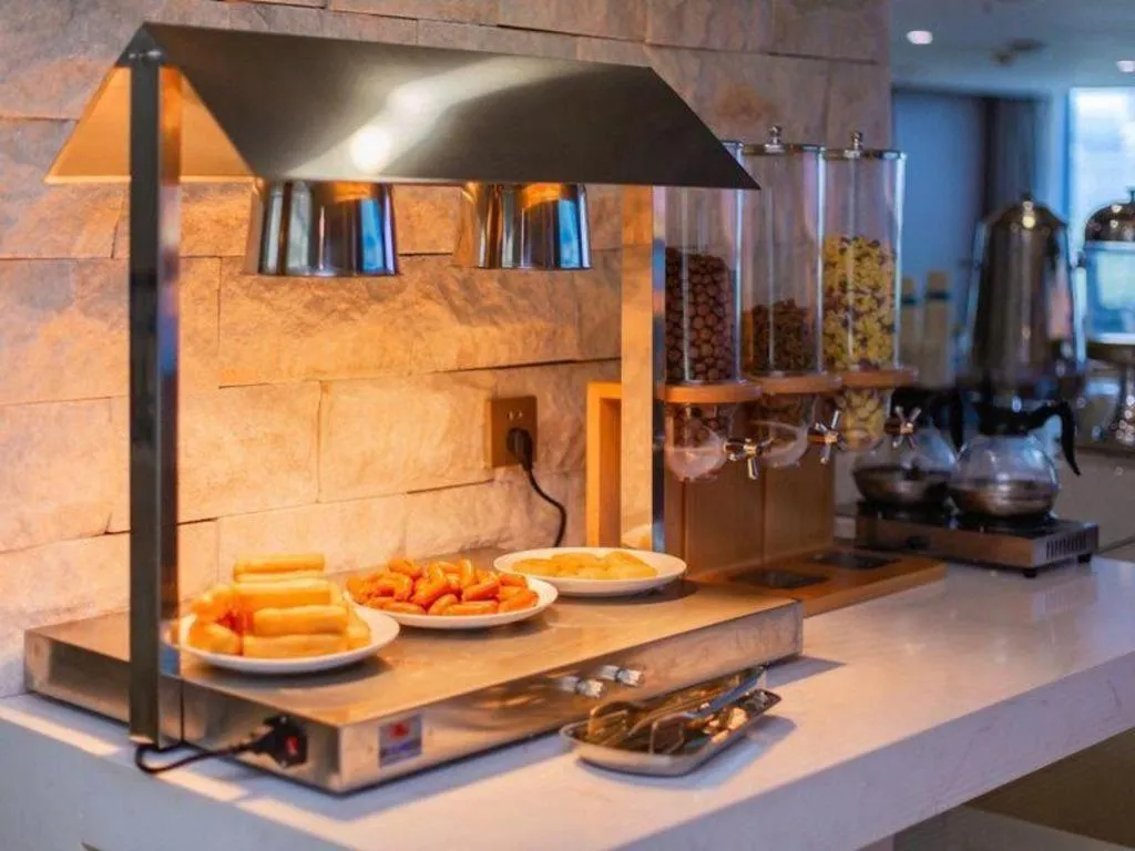 Echarm Hotel Wuhan Wusheng Road Metro Station Cade Square