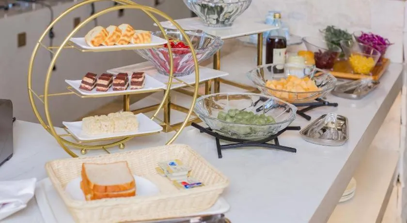 Echarm Hotel Wuhan Wusheng Road Metro Station Cade Square