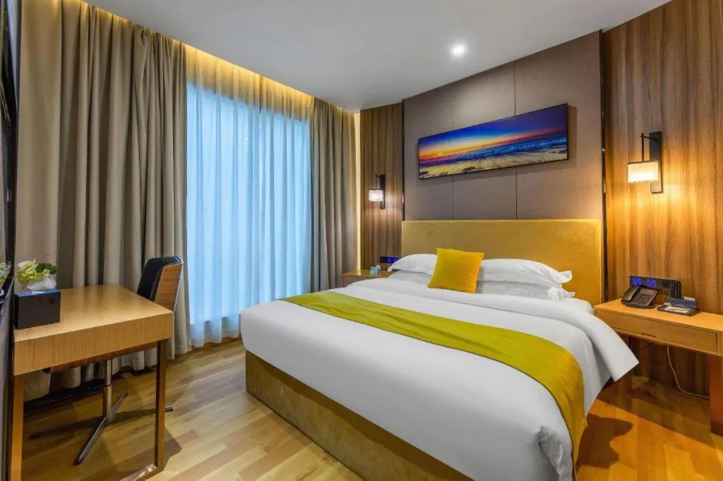Bed in Echarm Hotel Wuhan Wusheng Road Metro Station Cade Square