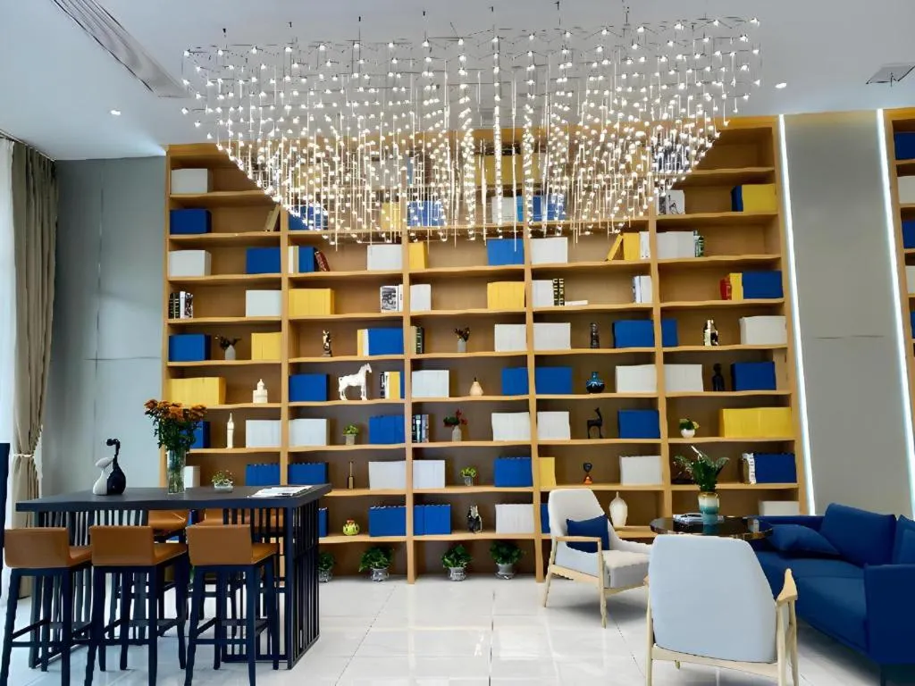 Echarm Hotel Wuhan Wusheng Road Metro Station Cade Square