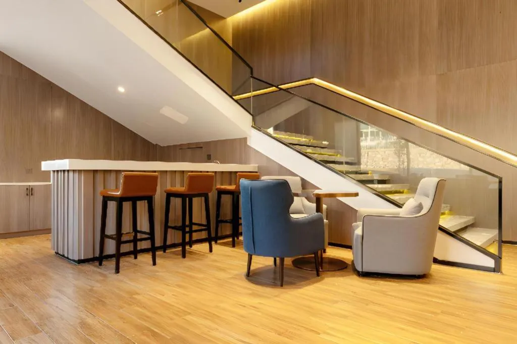 Echarm Hotel Yantai Wuzhou International