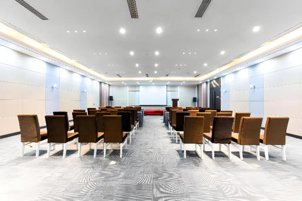 Borrman Hotel Wuhan Hankou Railway Station Metro Station