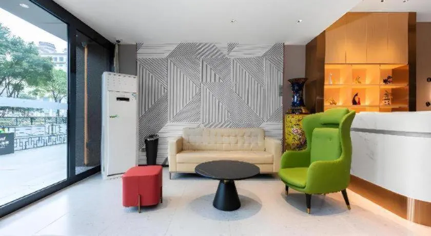 Borrman Hotel Wuhan Hankou Railway Station Metro Station