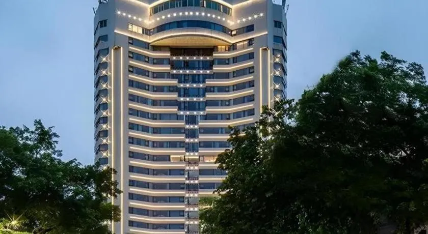 Echarm Hotel Wuzhou Wangcheng Plaza Longmumiao Sanzongfu